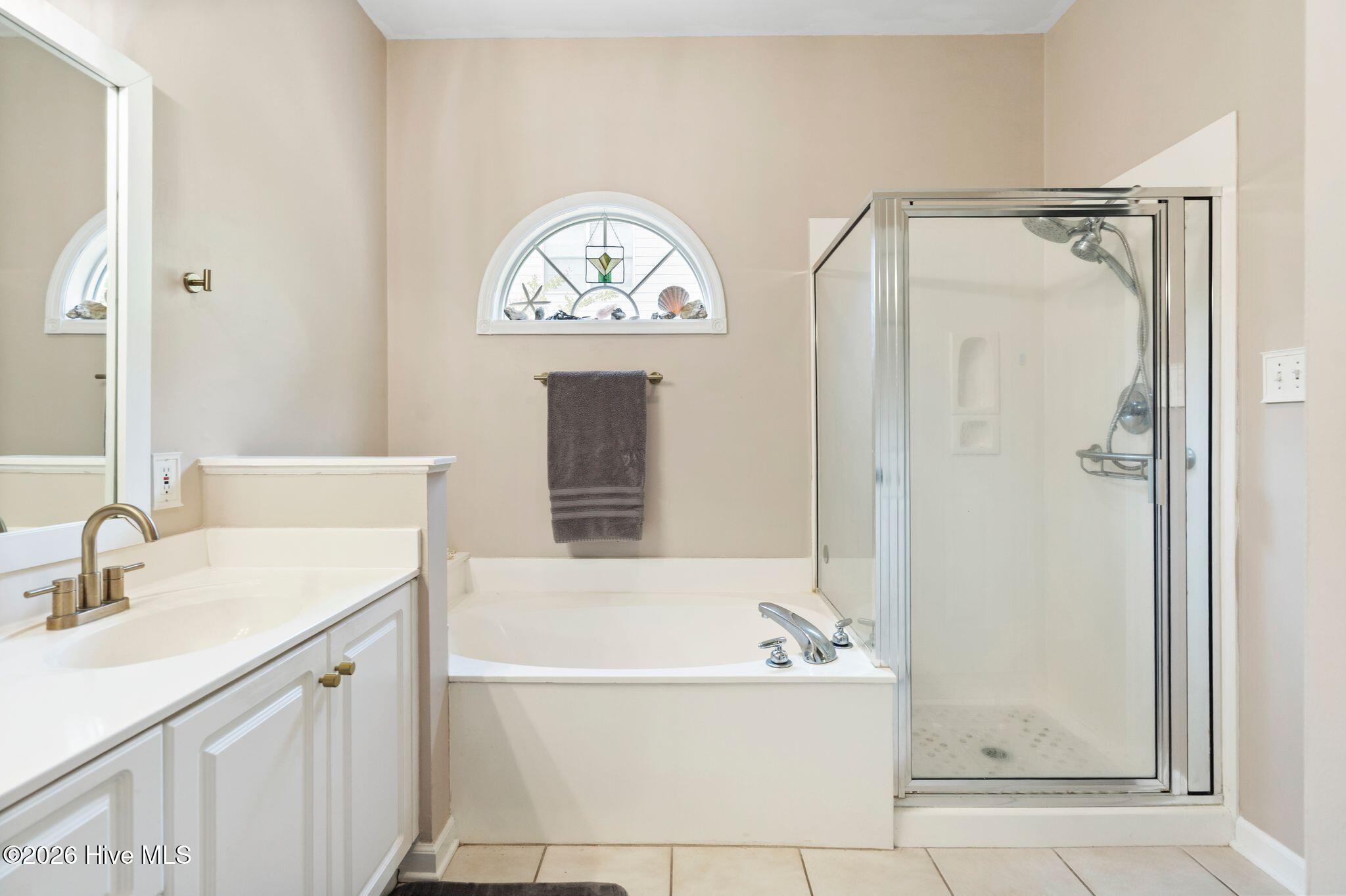 1128 Mill Run Road Sneads Ferry, NC 28460 - Photo 20 of 65 Owner's Suite Bathroom
