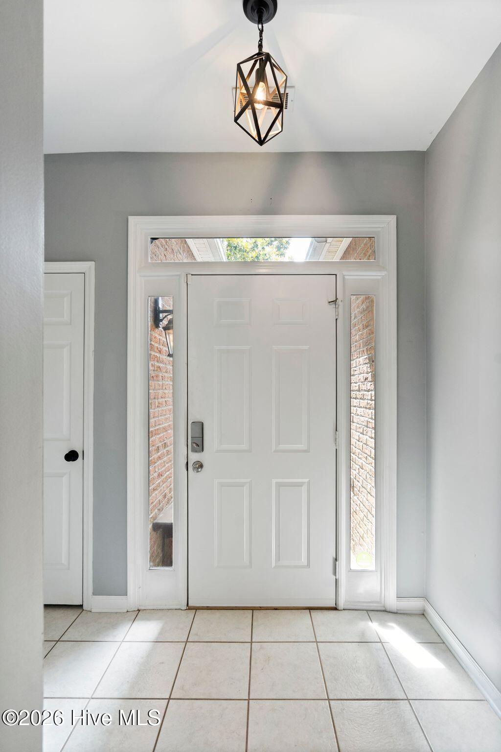 1128 Mill Run Road Sneads Ferry, NC 28460 - Photo 3 of 65 Foyer