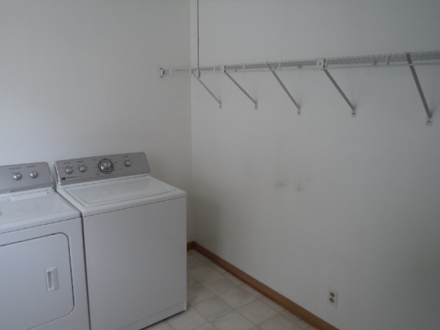 7341 56th Place Summit, IL 60501 - Photo 11 of 29 Gallery Image 11