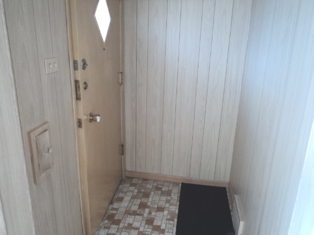 7341 56th Place Summit, IL 60501 - Photo 2 of 29 Gallery Image 2