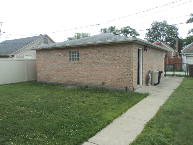 7341 56th Place Summit, IL 60501 - Photo 28 of 29 Gallery Image 28