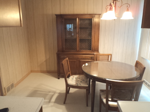 7341 56th Place Summit, IL 60501 - Photo 9 of 29 Gallery Image 9