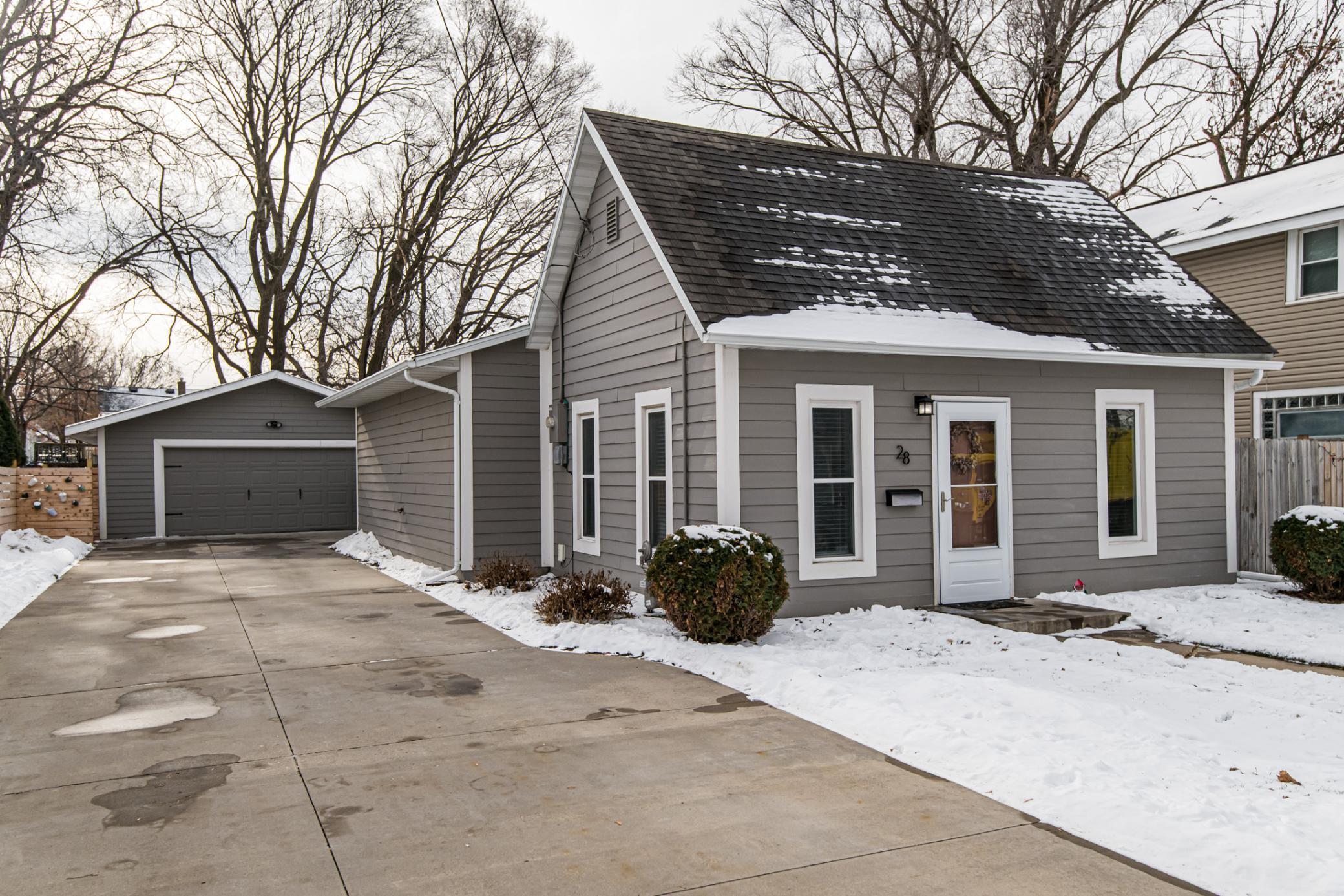 28 12th Street Northwest Rochester, MN 55901 - Photo 1 of 1
