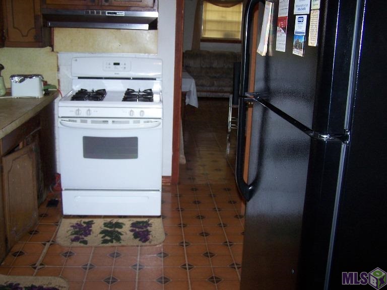831 North 46th Street Baton Rouge, LA 70802 - Photo 3 of 10 Kitchen