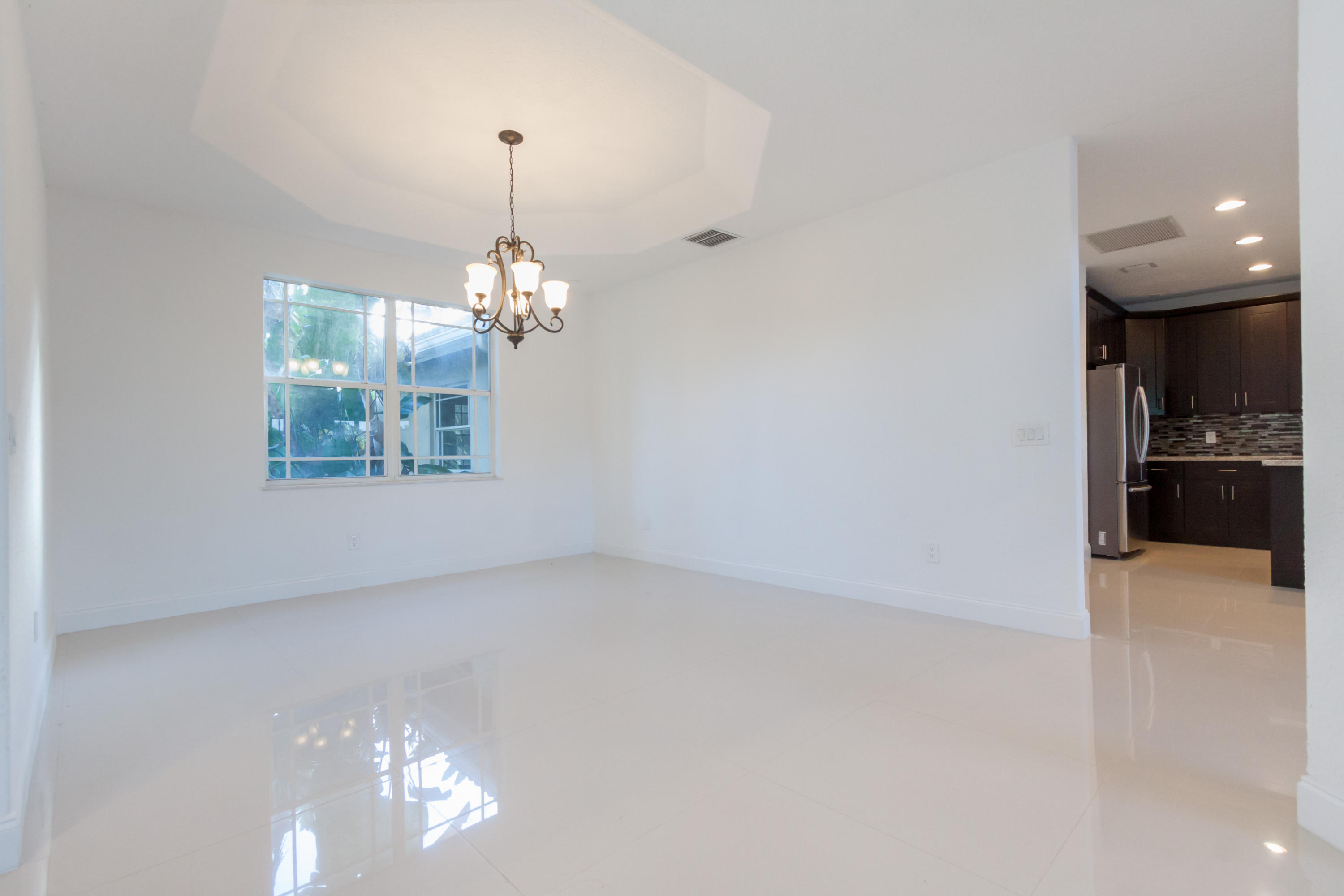 8299 Sawpine Road Delray Beach, FL 33446 - Photo 3 of 15 _MG_5649