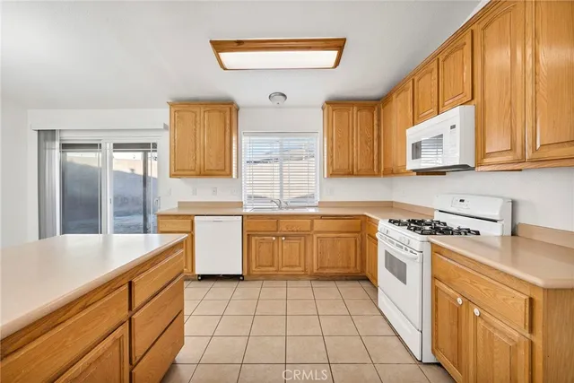 $475,000 | 1230 Shellie Lane, Hemet, CA 92543