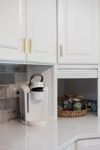 $5,000 | 12548 South Major Avenue, Unit 1D, Palos Heights, IL 60463