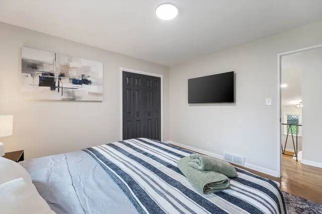 $5,000 | 12548 South Major Avenue, Unit 1D, Palos Heights, IL 60463