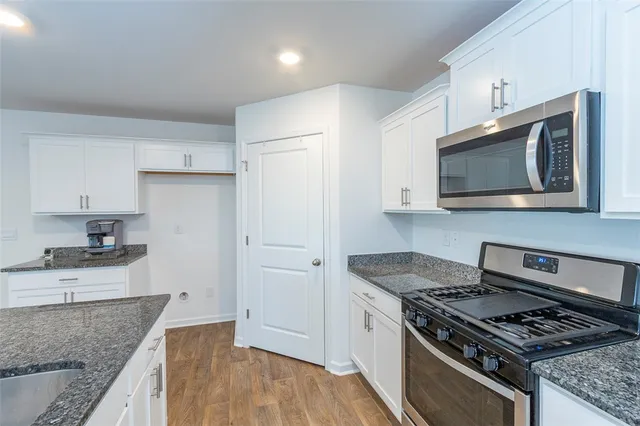 $329,995 | 231 Millhone Way, Pendleton, SC 29670