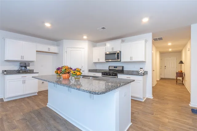 $329,995 | 231 Millhone Way, Pendleton, SC 29670