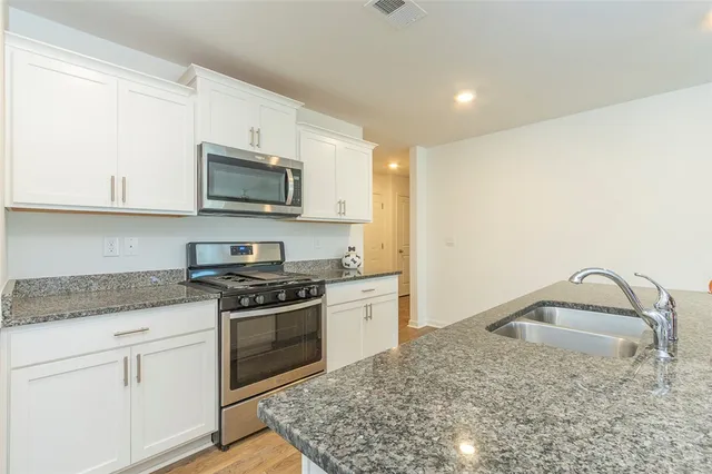 $329,995 | 231 Millhone Way, Pendleton, SC 29670