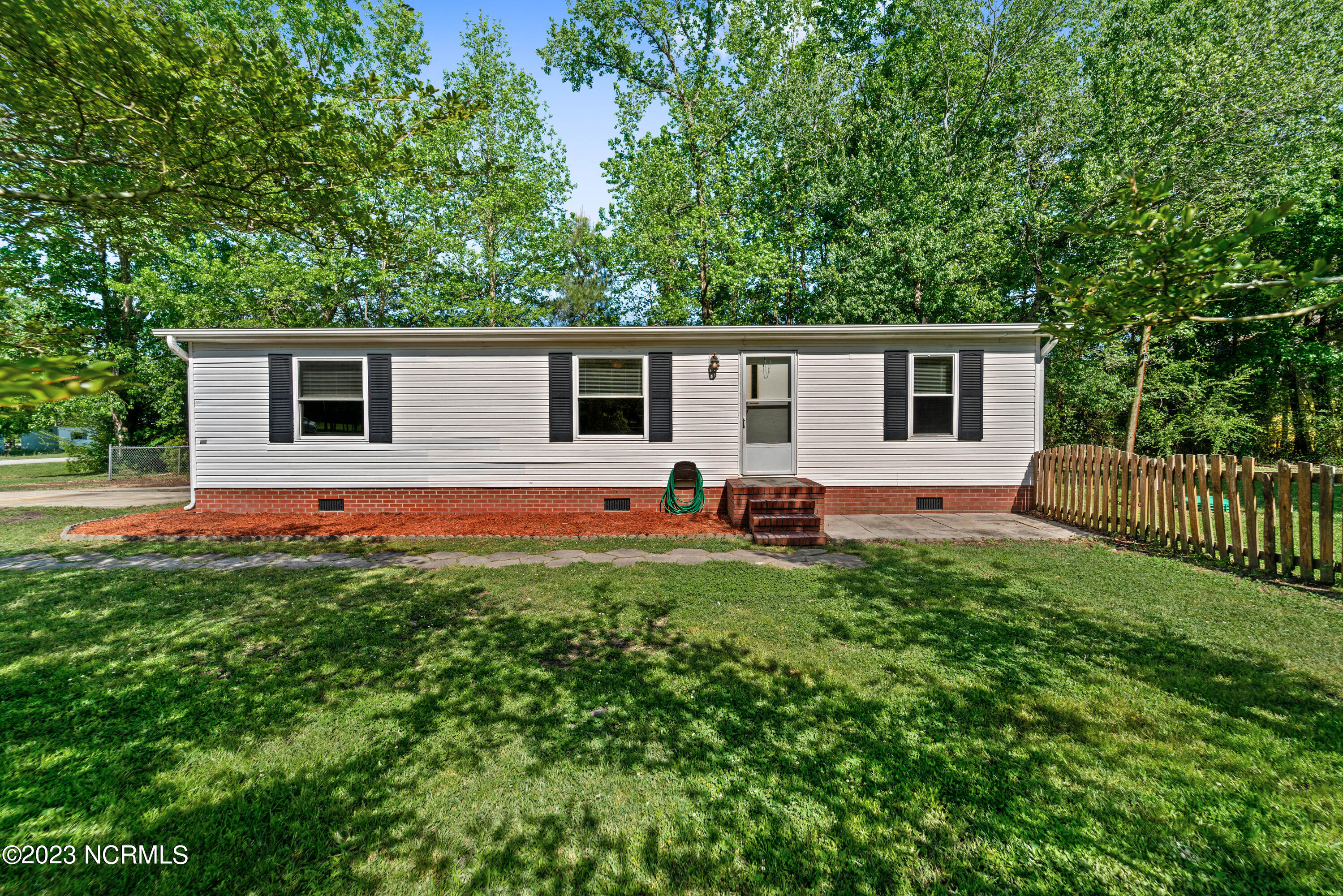111 Silance Road Jacksonville, NC 28540 - Photo 1 of 44 111 Silance - (11)
