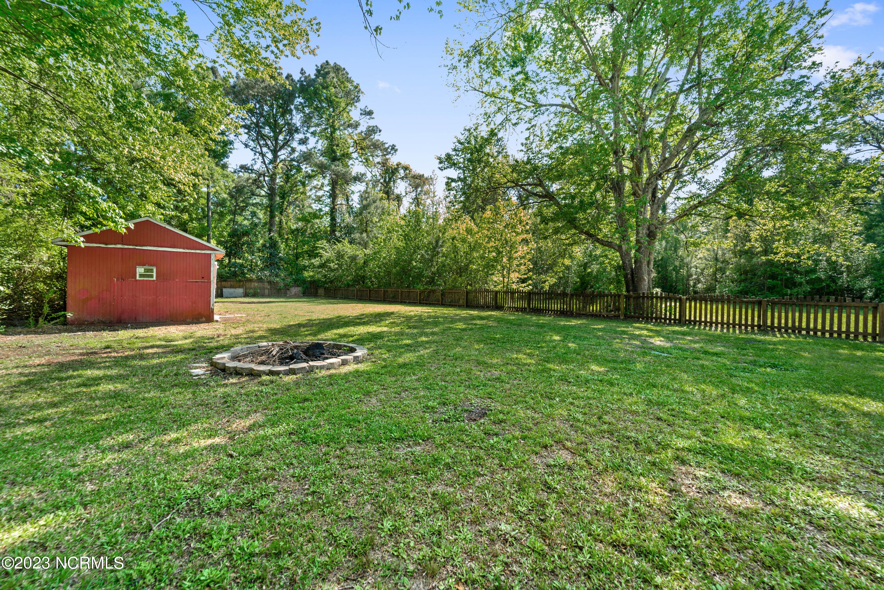 111 Silance Road Jacksonville, NC 28540 - Photo 44 of 44 111 Silance - (16)