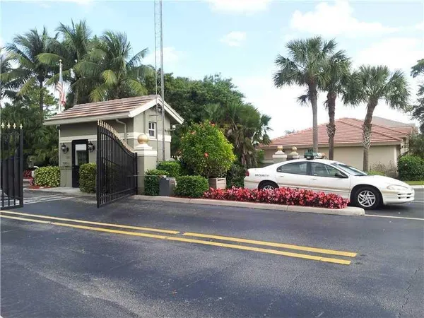 $2,290 | 3509 Dunes Vista Drive, Pompano Beach, FL 33069