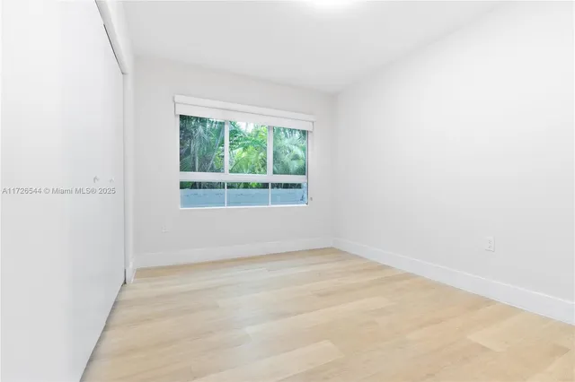 $519,000 | 2555 Northeast 193rd Street, Unit 2102, Miami, FL 33180