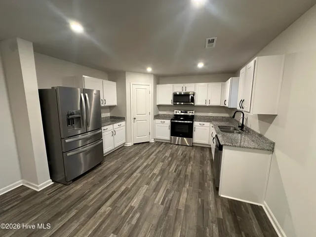 $2,275 | 2528 Provence Drive Southeast, Bolivia, NC 28422