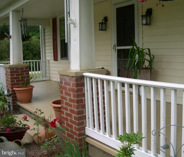 39 Colebrook Road Fredericksburg, VA 22405 - Photo 16 of 22 Front Porch
