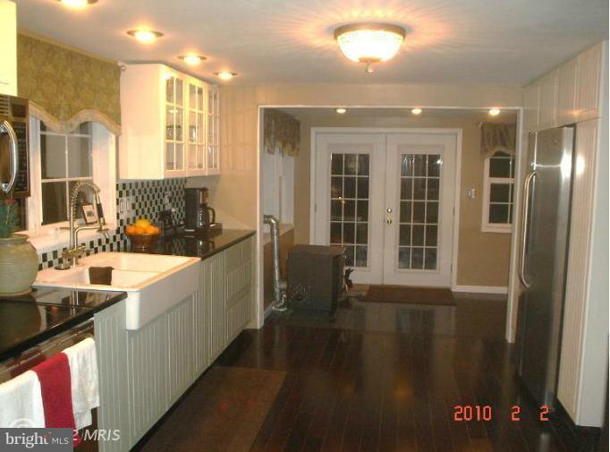 39 Colebrook Road Fredericksburg, VA 22405 - Photo 7 of 22 Kitchen Entrance