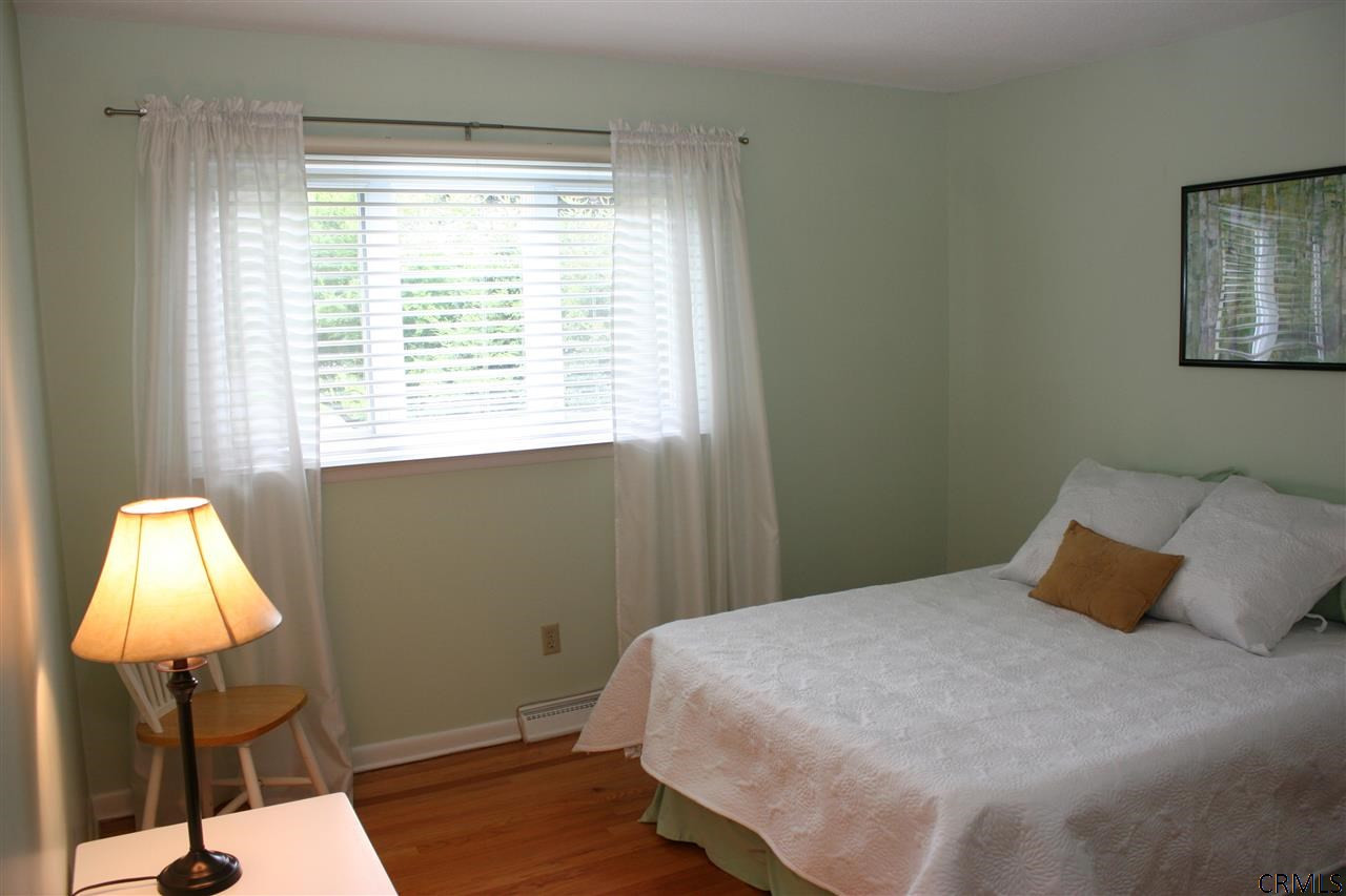 23 Hills Road Colonie, NY 12211 - Photo 8 of 17 Photo 8