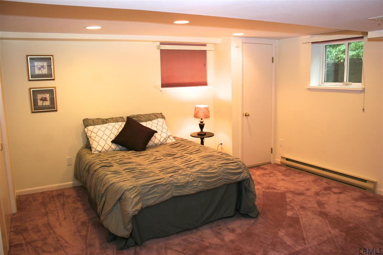 23 Hills Road Colonie, NY 12211 - Photo 9 of 17 Photo 9
