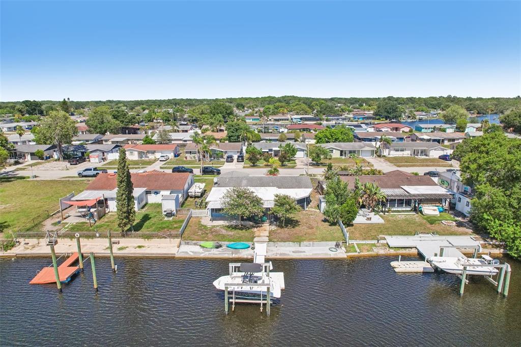 1133 Grand Boulevard Holiday, FL 34690 - Photo 31 of 35