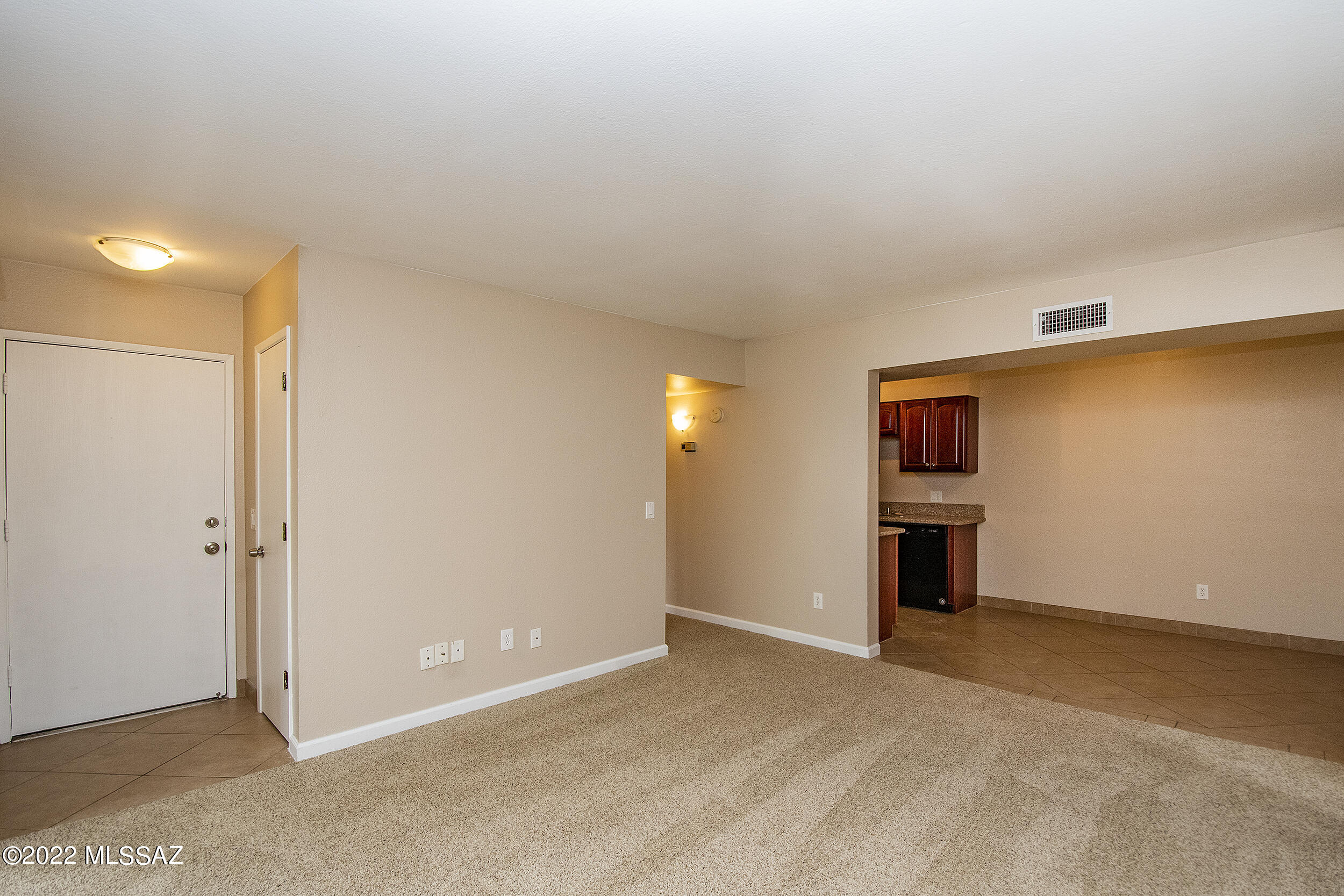 3357 North Country Club Road, Unit 12 Tucson, AZ 85716 - Photo 4 of 24