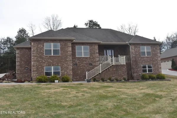 $554,999 | 1831 Sierra Lane, Sevierville, TN 37862