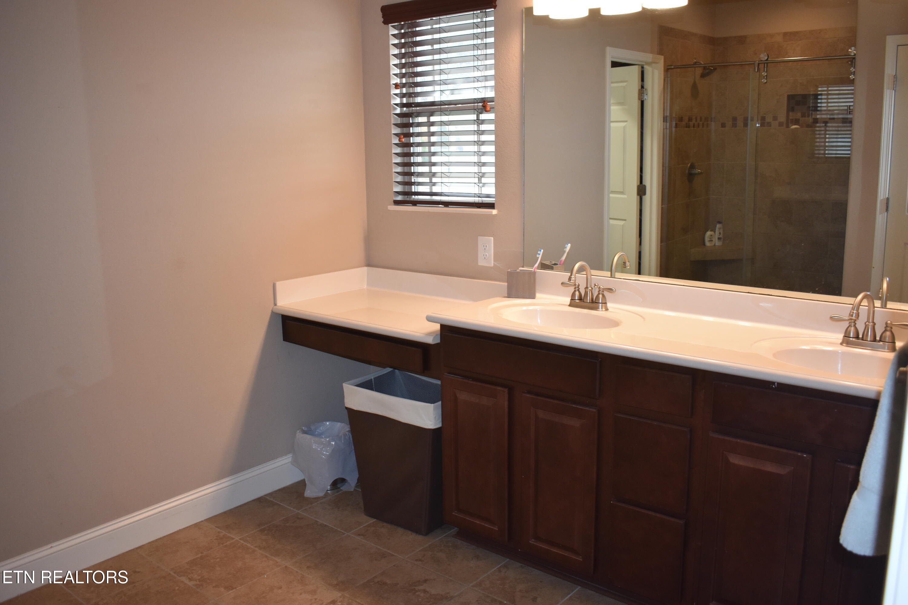 1831 Sierra Lane Sevierville, TN 37862 - Photo 16 of 38 DSC_0093