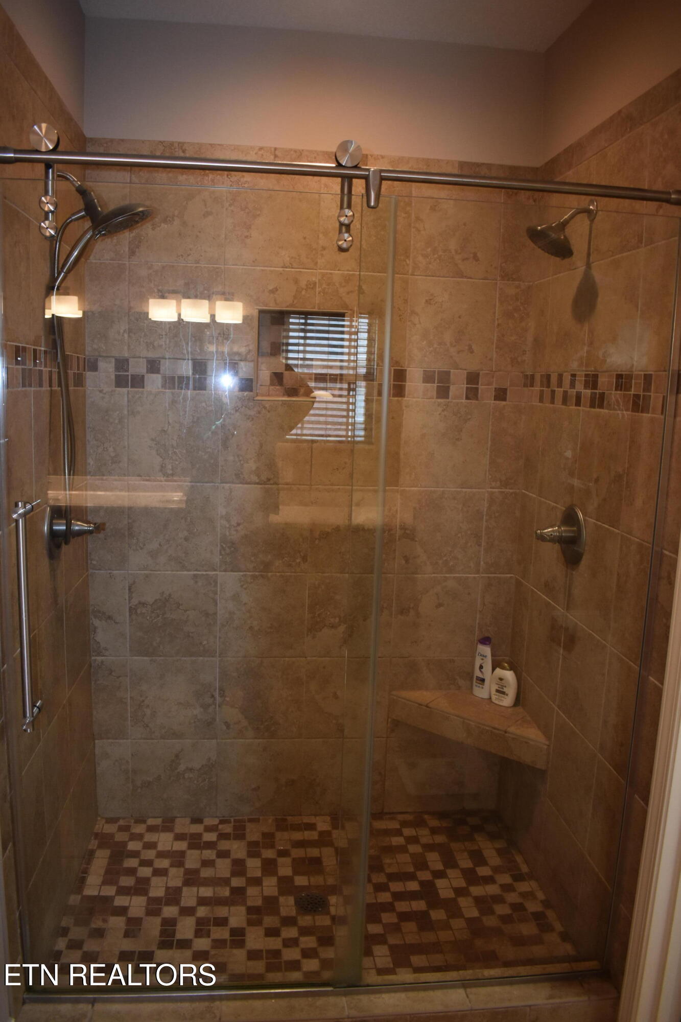 1831 Sierra Lane Sevierville, TN 37862 - Photo 17 of 38 DSC_0097