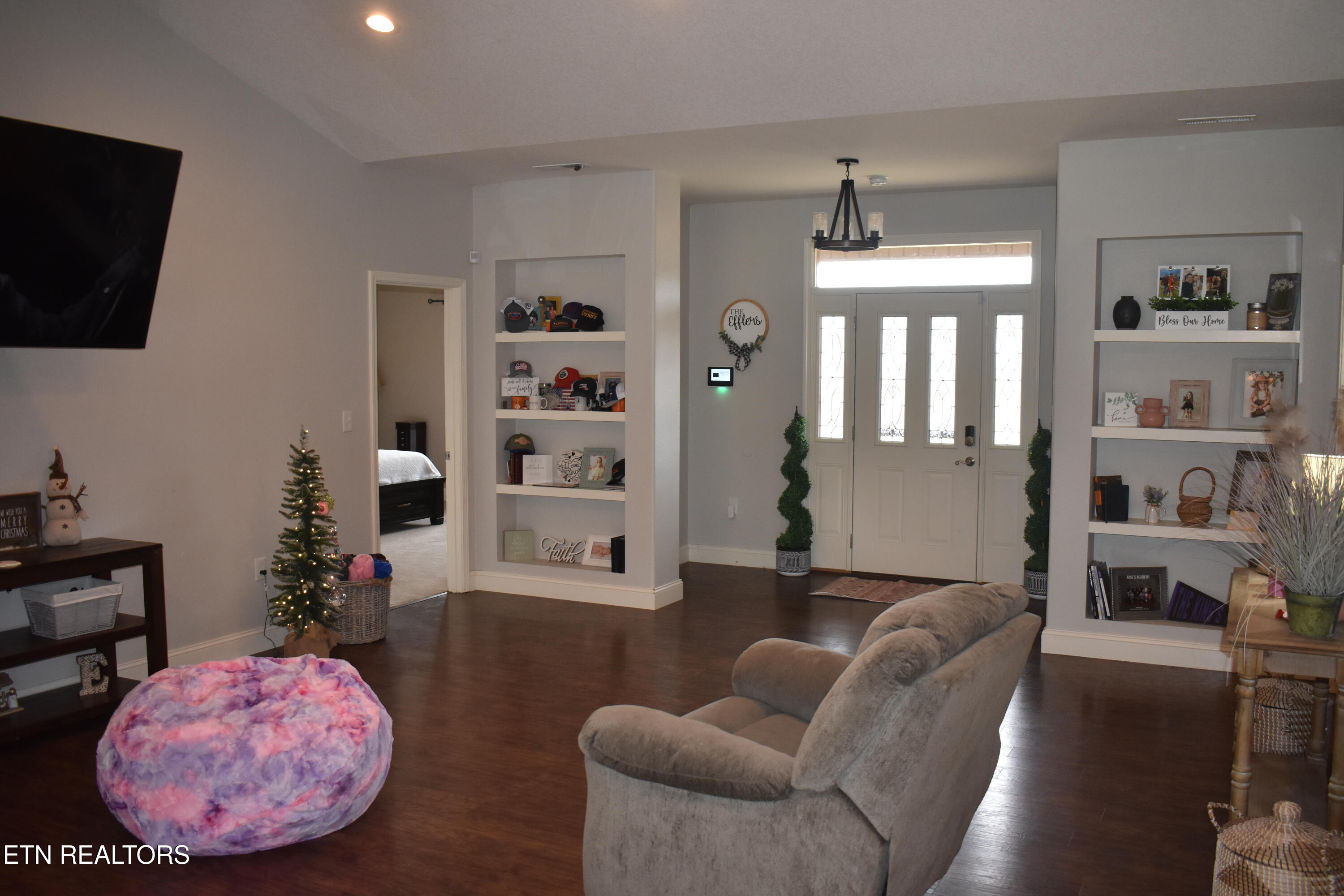 1831 Sierra Lane Sevierville, TN 37862 - Photo 10 of 38 DSC_0078