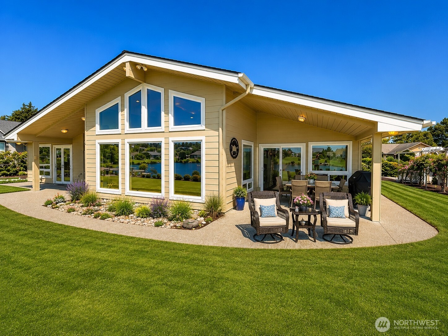 8227 Sehome Road Blaine, WA 98230 - Photo 14 of 19
