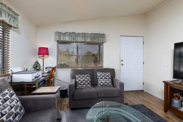 $157,000 | 336 East Alluvial Avenue, Unit 310, Fresno, CA 93720