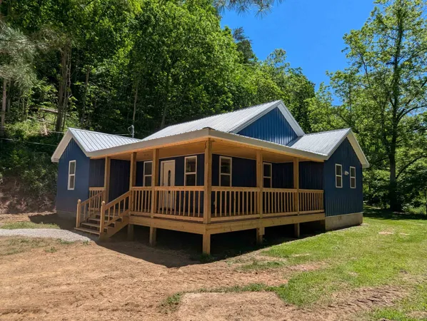 $199,900 | 239 Leatherwood Branch, Olive Hill, KY 41164