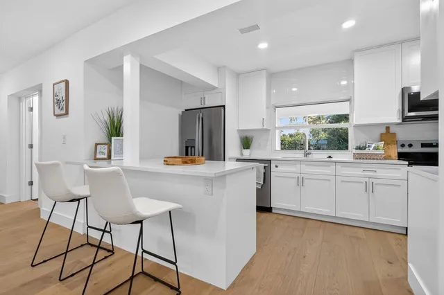 $775,000 | 631 Curtiss Parkway, Miami Springs, FL 33166