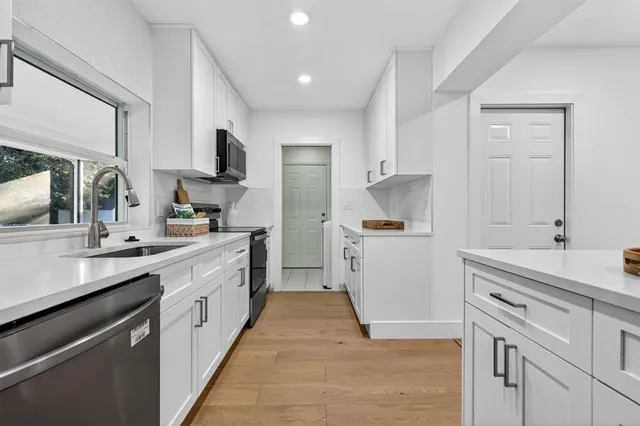 $775,000 | 631 Curtiss Parkway, Miami Springs, FL 33166