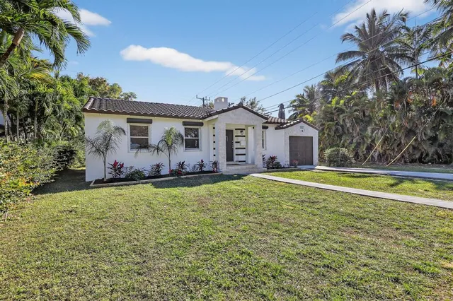 $775,000 | 631 Curtiss Parkway, Miami Springs, FL 33166