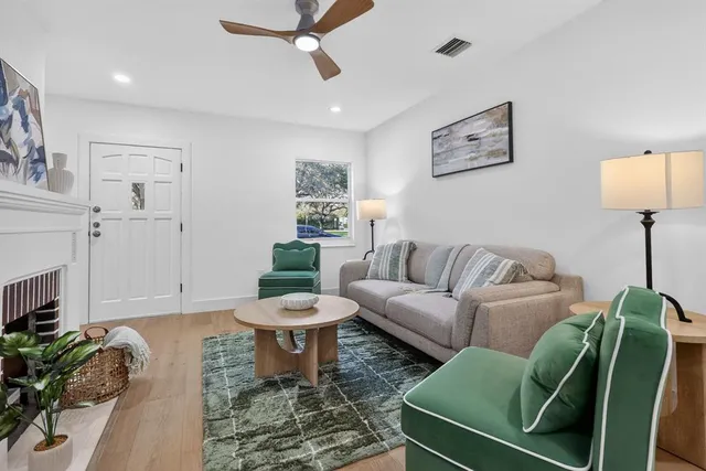 $775,000 | 631 Curtiss Parkway, Miami Springs, FL 33166