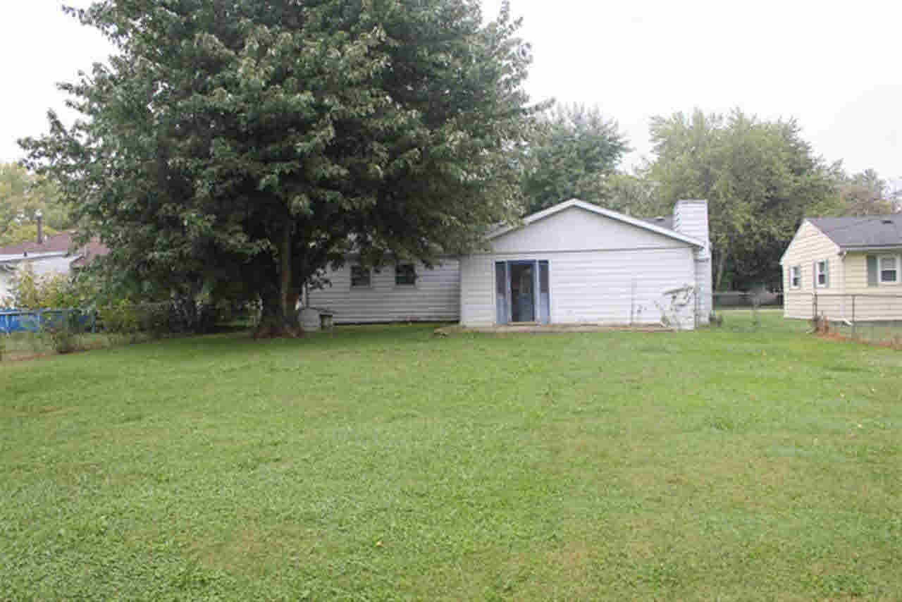 1905 South Hemlock Road Muncie, IN 47302 - Photo 14 of 15 Gallery Image 14