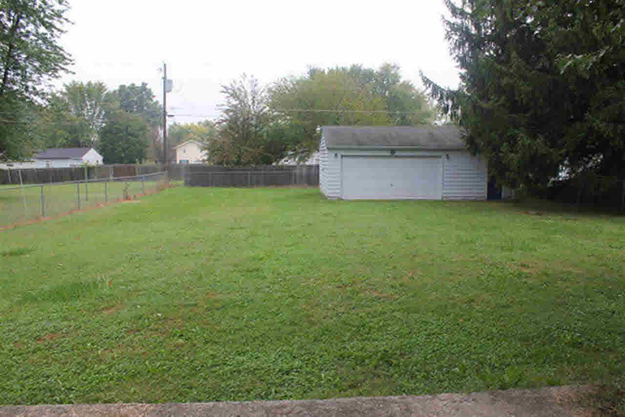 1905 South Hemlock Road Muncie, IN 47302 - Photo 15 of 15 Gallery Image 15
