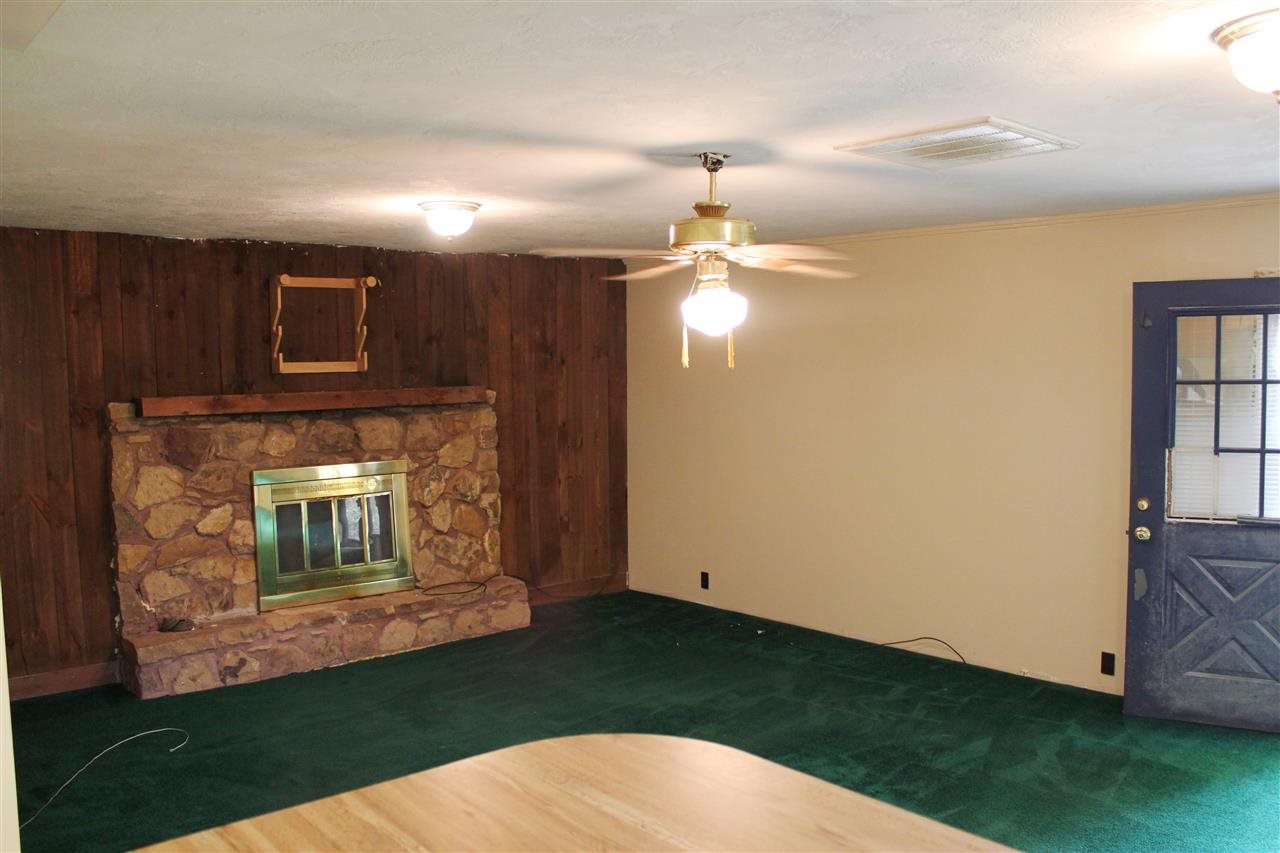 1905 South Hemlock Road Muncie, IN 47302 - Photo 3 of 15 Gallery Image 3