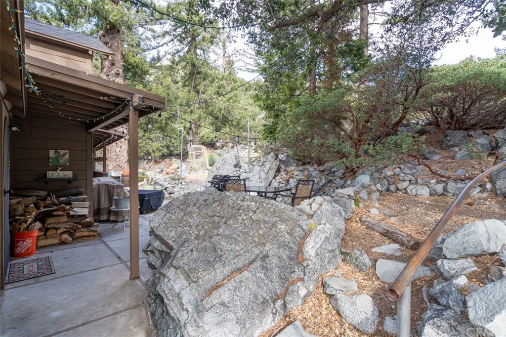 31 Glacier Point Mt Baldy, CA 91759 - Photo 5 of 29