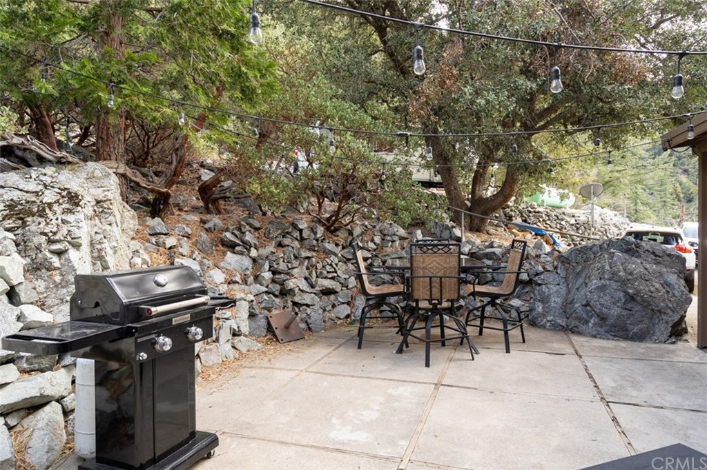 31 Glacier Point Mt Baldy, CA 91759 - Photo 7 of 29