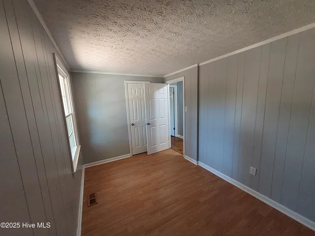 $289,000 | 201 North Leak Street, Southern Pines, NC 28387