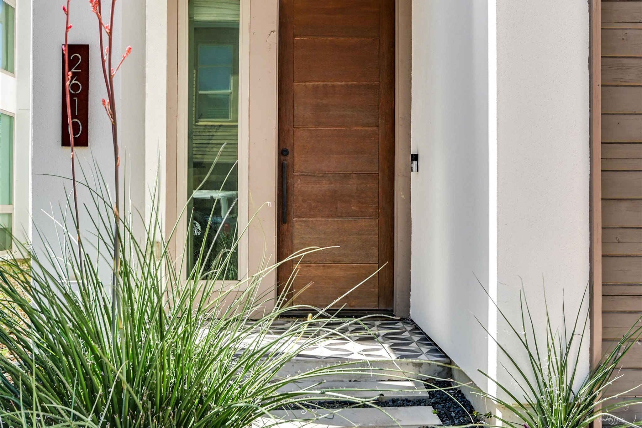 2610 Watkins Way Austin, TX 78746 - Photo 3 of 23 a view of a door