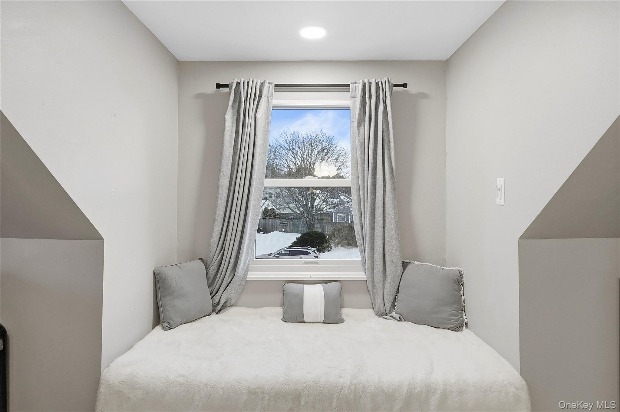 7 Woodbrook Drive Ridge, NY 11961 - Photo 18 of 21