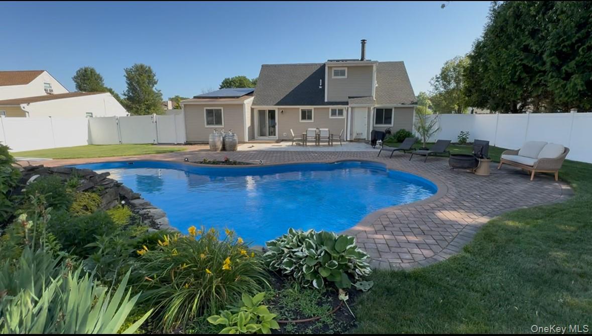 7 Woodbrook Drive Ridge, NY 11961 - Photo 19 of 21