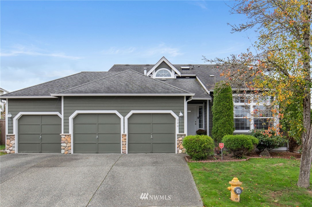 300 Mt Baker Place Northeast Renton, WA 98059 - Photo 1 of 31 Gallery Image 1