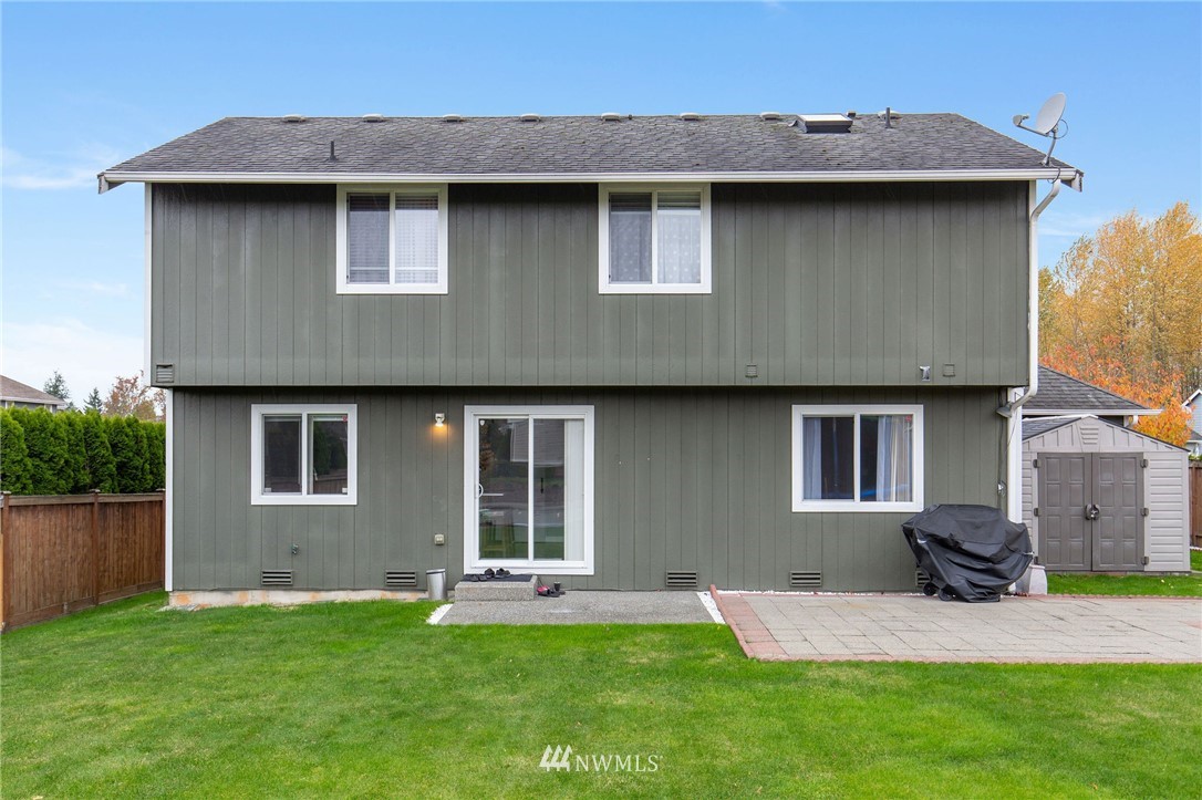 300 Mt Baker Place Northeast Renton, WA 98059 - Photo 29 of 31 Gallery Image 29