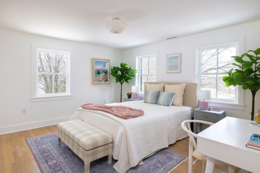 60 Alberta Road Brookline, MA 02467 - Photo 19 of 33