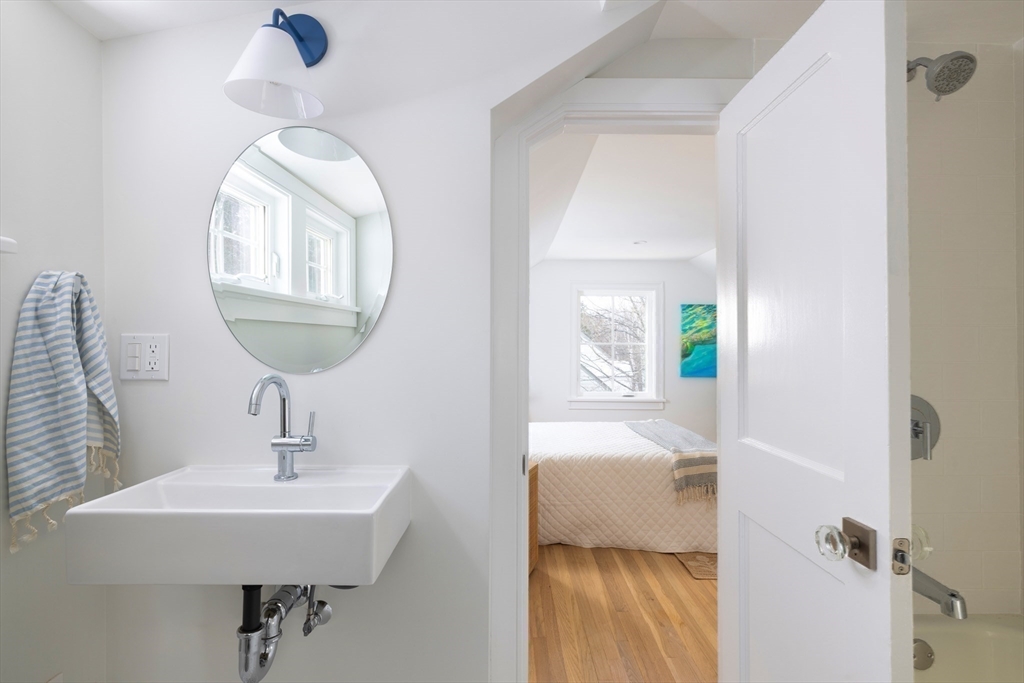 60 Alberta Road Brookline, MA 02467 - Photo 24 of 33